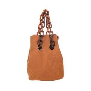 COGNAC CHAIN BUCKET BAG